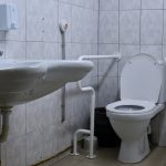 Туалет на улице Академика Варги